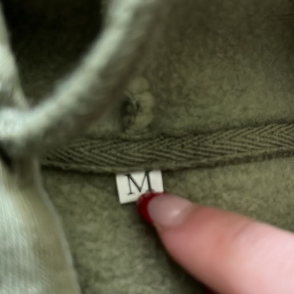 ✨SHEIN 3/$15✨Green Shein Hooded Sweatshirt - Picture 2 of 2